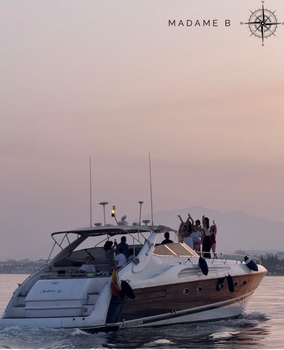 Sunset yacht experience