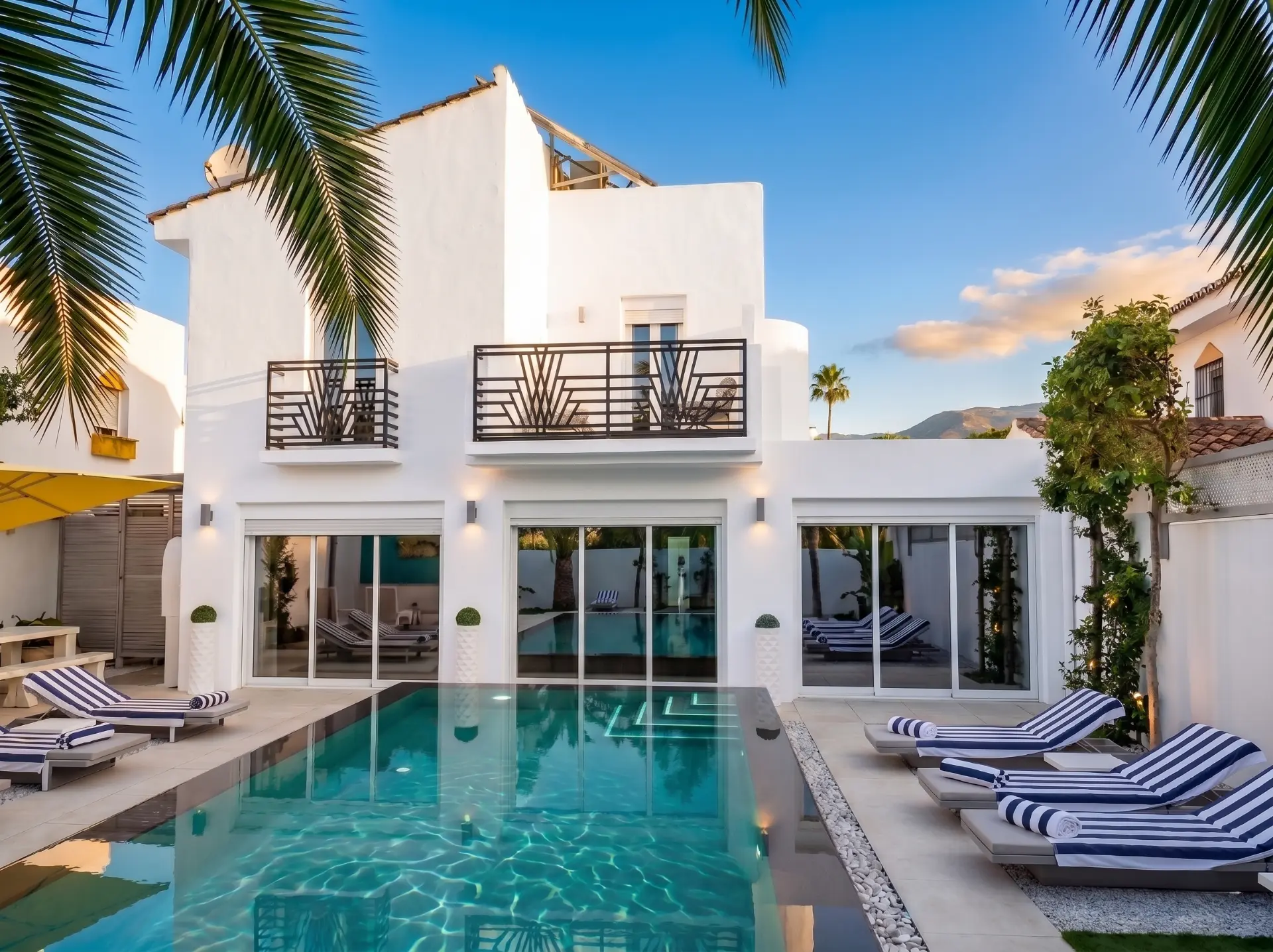 Villa Luxe pool